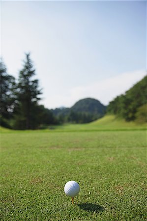Golf Ball On Tee Stock Photo - Rights-Managed, Code: 858-06756151