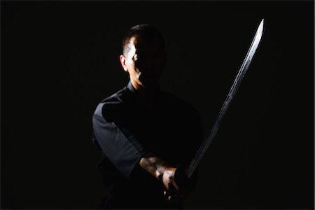 digno - Japanese sword master performing his craft Foto de stock - Con derechos protegidos, Código: 858-08421568