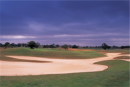 simsearch:858-03045470,k - Beautiful Golf Course Foto de stock - Con derechos protegidos, Código: 858-03045286