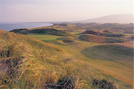 simsearch:858-03045470,k - Beautiful Golf Course Foto de stock - Con derechos protegidos, Código: 858-03045445