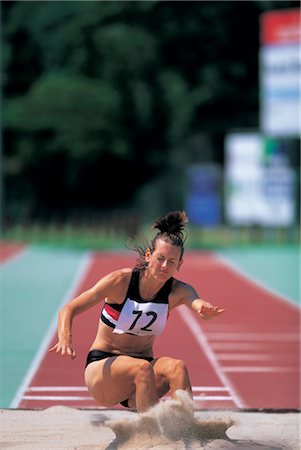 female teen in track and field - Sports Stock Photo - Rights-Managed, Code: 858-03045702