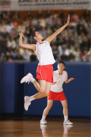 simsearch:858-03046840,k - Match de double de badminton Photographie de stock - Rights-Managed, Code: 858-03046834