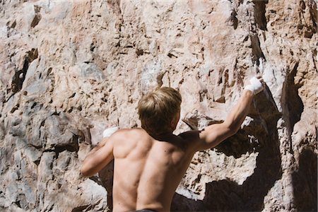 simsearch:400-04949609,k - Climber Scaling a Rock Face Stock Photo - Rights-Managed, Code: 858-03048308
