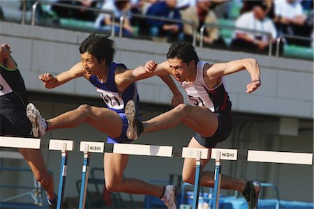 simsearch:858-03046527,k - Hurdlers Stock Photo - Rights-Managed, Code: 858-03049104