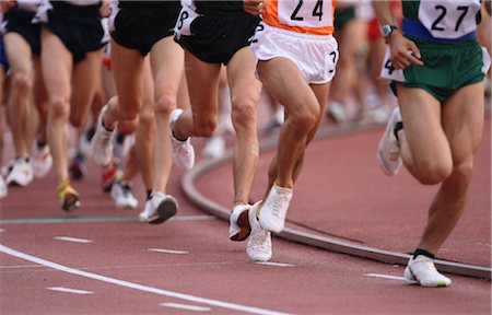 simsearch:622-01956194,k - Runners on track Foto de stock - Con derechos protegidos, Código: 858-03049546