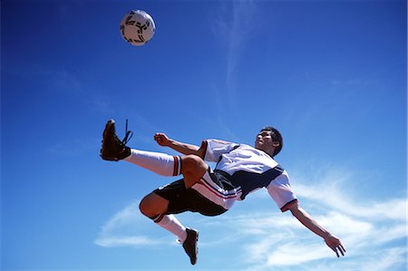 simsearch:858-03052307,k - Bicycle Kick Fotografie stock - Rights-Managed, Codice: 858-03051194