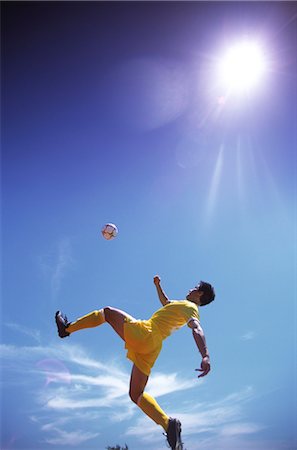 simsearch:858-03052307,k - Bicycle Kick Fotografie stock - Rights-Managed, Codice: 858-03051195