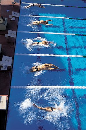 Swimming (Backstroke) Foto de stock - Direito Controlado, Número: 858-03051374