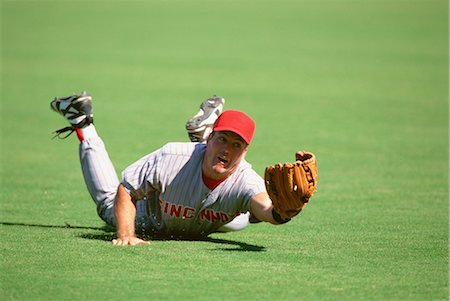 diving for baseball - Baseball Photographie de stock - Rights-Managed, Code: 858-03051585