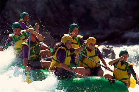 simsearch:614-01171527,k - White-Water Rafting Fotografie stock - Rights-Managed, Codice: 858-03052056