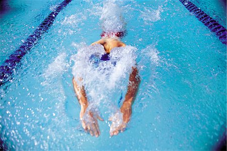 simsearch:858-03053140,k - Swimming (Butterfly Stroke) Stock Photo - Rights-Managed, Code: 858-03052711