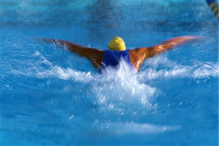 simsearch:858-03053165,k - Swimming (Butterfly Stroke) Stock Photo - Rights-Managed, Code: 858-03053143