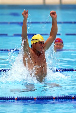 simsearch:858-03052996,k - Swimming (Winning) Foto de stock - Con derechos protegidos, Código: 858-03053166