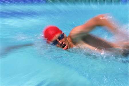 simsearch:858-03053165,k - Swimming (Freestyle) Stock Photo - Rights-Managed, Code: 858-03053174