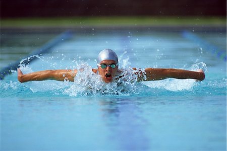 simsearch:858-03053165,k - Swimming (Butterfly Stroke) Stock Photo - Rights-Managed, Code: 858-03053176