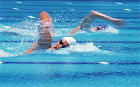 simsearch:858-03053165,k - Swimming (Freestyle) Stock Photo - Rights-Managed, Code: 858-03053177