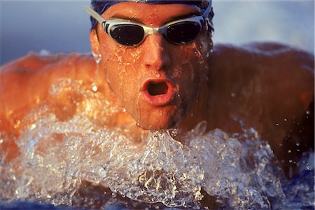 simsearch:858-03053165,k - Swimming (Butterfly Stroke) Stock Photo - Rights-Managed, Code: 858-03053170