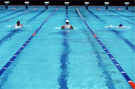 simsearch:858-03053165,k - Swimming (Butterfly Stroke) Stock Photo - Rights-Managed, Code: 858-03053184