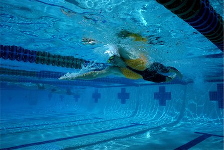 simsearch:858-03053140,k - Swimming (Butterfly Stroke) Stock Photo - Rights-Managed, Code: 858-03053182