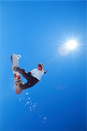 simsearch:858-03053575,k - Snowboarding (Mid-Air) Stock Photo - Rights-Managed, Code: 858-03053633