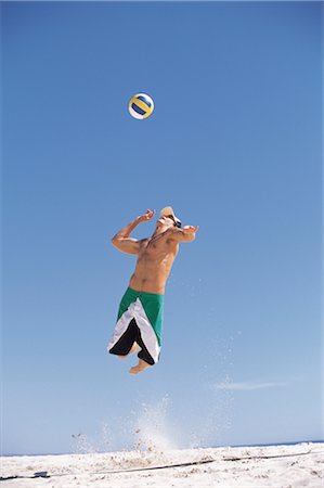 simsearch:858-03194477,k - Beach-Volleyball Stockbilder - Lizenzpflichtiges, Bildnummer: 858-03194485