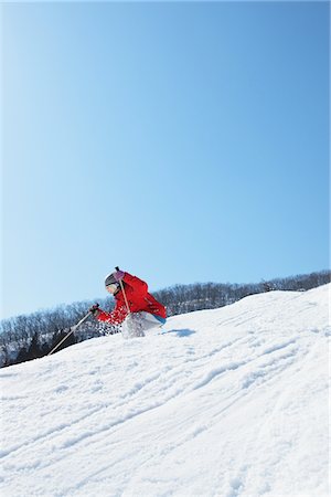 simsearch:858-03045479,k - Weibliche Freestyle-Skierin Stockbilder - Lizenzpflichtiges, Bildnummer: 858-03694487