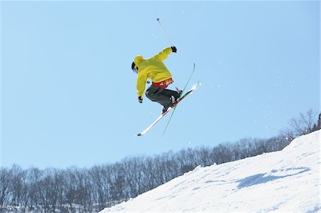 Skieuse acrobatique Photographie de stock - Rights-Managed, Code: 858-03694506