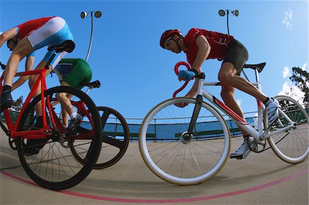 simsearch:400-05130106,k - Bicycle racers on velodrome Stock Photo - Rights-Managed, Code: 858-03799746