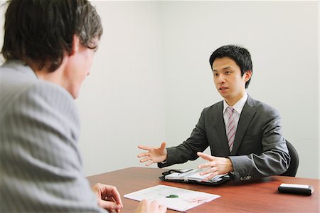 sales person - Businessmen in the office Stock Photo - Rights-Managed, Code: 859-06537744