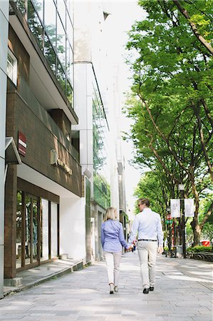 small town shopping - Young couple on a date Stock Photo - Rights-Managed, Code: 859-06538287