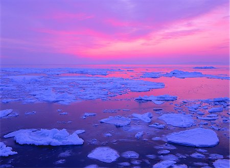 Drift Ice, Kunashir Island, Hokkaido, Japan Foto de stock - Con derechos protegidos, Código: 859-07150503