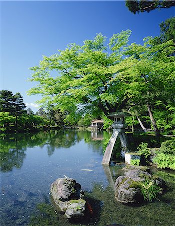 spring garden vertical nobody - Kenrokuen, Ishikawa, Japan Stock Photo - Rights-Managed, Code: 859-07284260