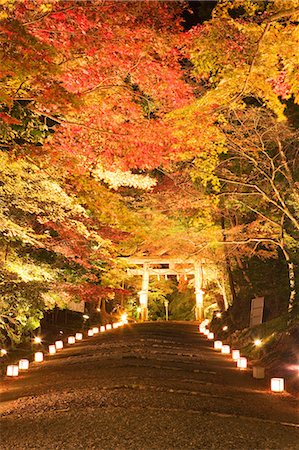 sanctuaire - Hiyoshi Taisha Shrine, Shiga, Japan Foto de stock - Con derechos protegidos, Código: 859-07283720