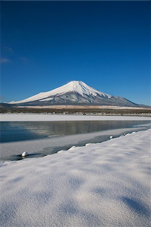 simsearch:859-07283096,k - Mt. Fuji, Yamanashi, Japan Photographie de stock - Rights-Managed, Code: 859-07283734