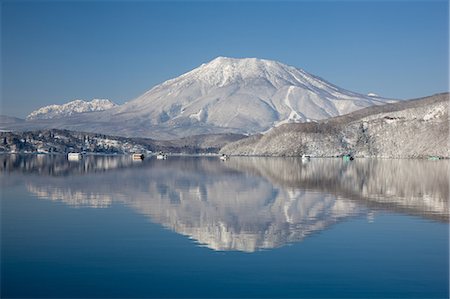 simsearch:859-07283363,k - Nojiri Lake, Nagano, Japan Photographie de stock - Rights-Managed, Code: 859-07283745