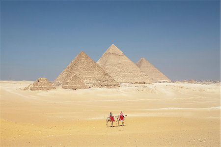 pyramide - Pyramids of Giza, Egypt Photographie de stock - Rights-Managed, Code: 859-07310608