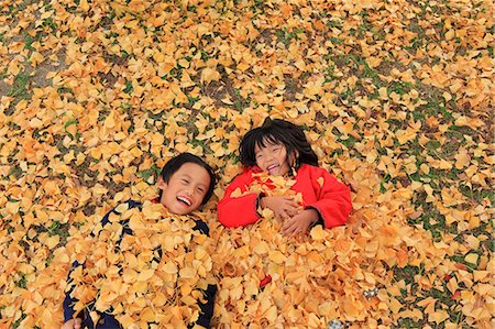 fukuoka - Japanese kids in the countryside Foto de stock - Con derechos protegidos, Código: 859-07356504