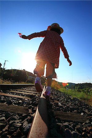 straw hat - Japanese kid in the countryside Stock Photo - Rights-Managed, Code: 859-07356503