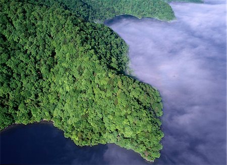 forests and lakes - Chuzenjiko Lake, Nikko, Tochigi Prefecture, Japan Stock Photo - Rights-Managed, Code: 859-07441478