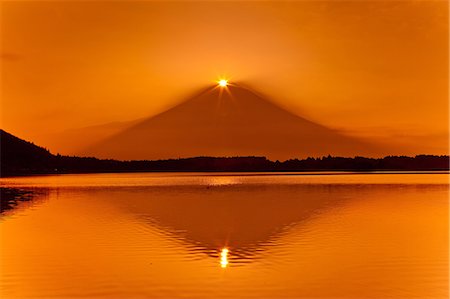 simsearch:859-07441898,k - Mount Fuji, Japan Foto de stock - Con derechos protegidos, Código: 859-07442150