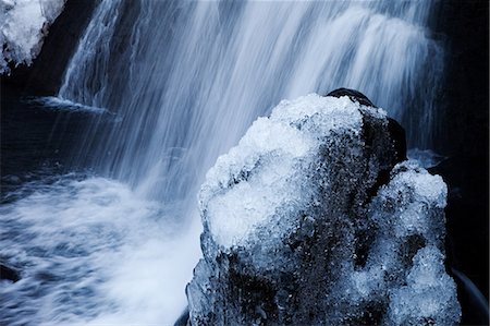 snow falls - Gifu Prefecture, Japan Stock Photo - Rights-Managed, Code: 859-07442198