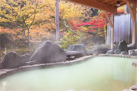 Japanese hot spring Stock Photo - Rights-Managed, Code: 859-07495361