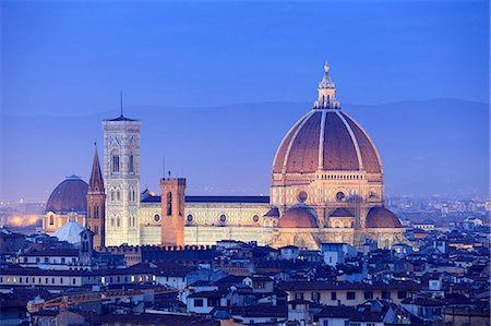 florence by night - Florence, Italy Stock Photo - Rights-Managed, Code: 859-07495373