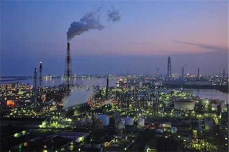 factory at night - Mie Prefecture, Japan Foto de stock - Con derechos protegidos, Código: 859-07495401