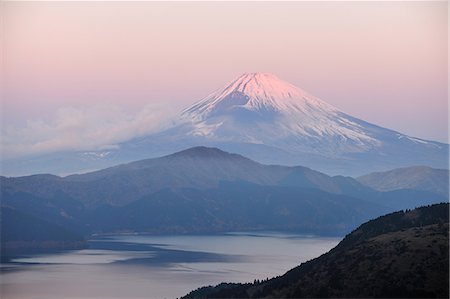 Mount Fuji, Japan Foto de stock - Con derechos protegidos, Código: 859-07495402