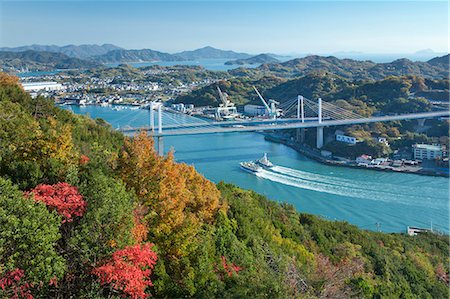 seto inland sea - Autumn colors Photographie de stock - Rights-Managed, Code: 859-07495560