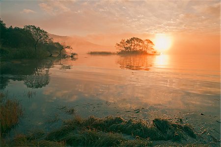 foggy mountain lake - Mount Bandai Plateau, Fukushima Prefecture Stock Photo - Rights-Managed, Code: 859-07495576