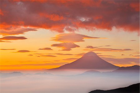 file d'attente - Yamanashi Prefecture, Japan Photographie de stock - Rights-Managed, Code: 859-07635826