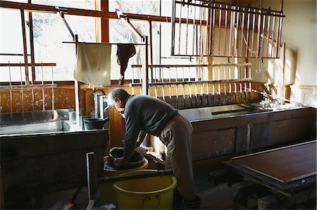 pail - Japanese traditional paper craftsman working in his studio Stock Photo - Rights-Managed, Code: 859-08173138