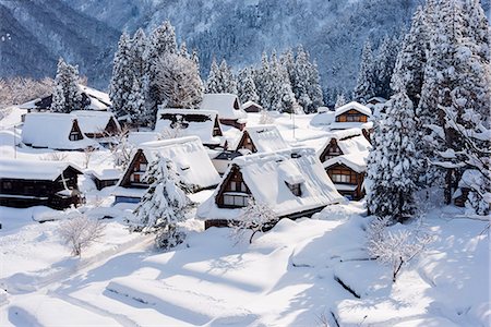 snow home - Toyama Prefecture, Japan Stock Photo - Rights-Managed, Code: 859-08357955